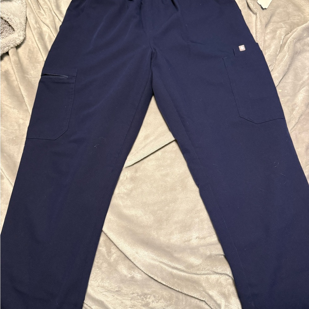 Figs Women's Navy yola skinny Scrub Pants